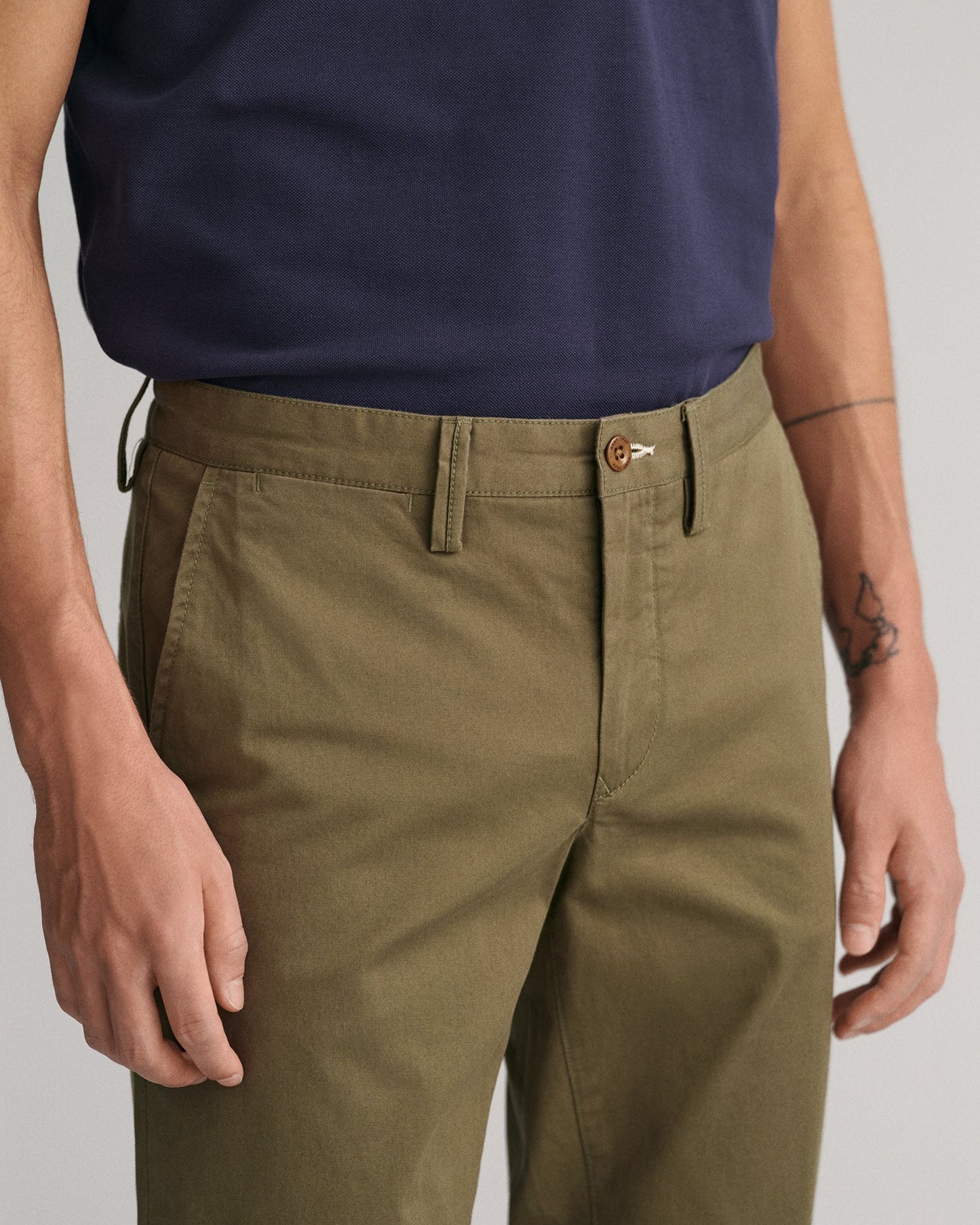 Men's Slim Fit Twill Chinos - JUNIPER GREEN