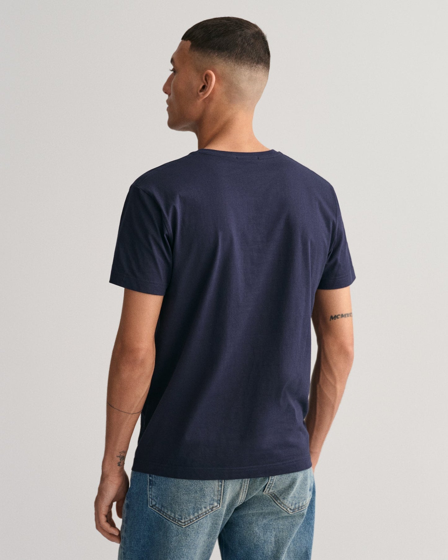 Men's Slim Fit Shield V-Neck T-Shirt - EVENING BLUE