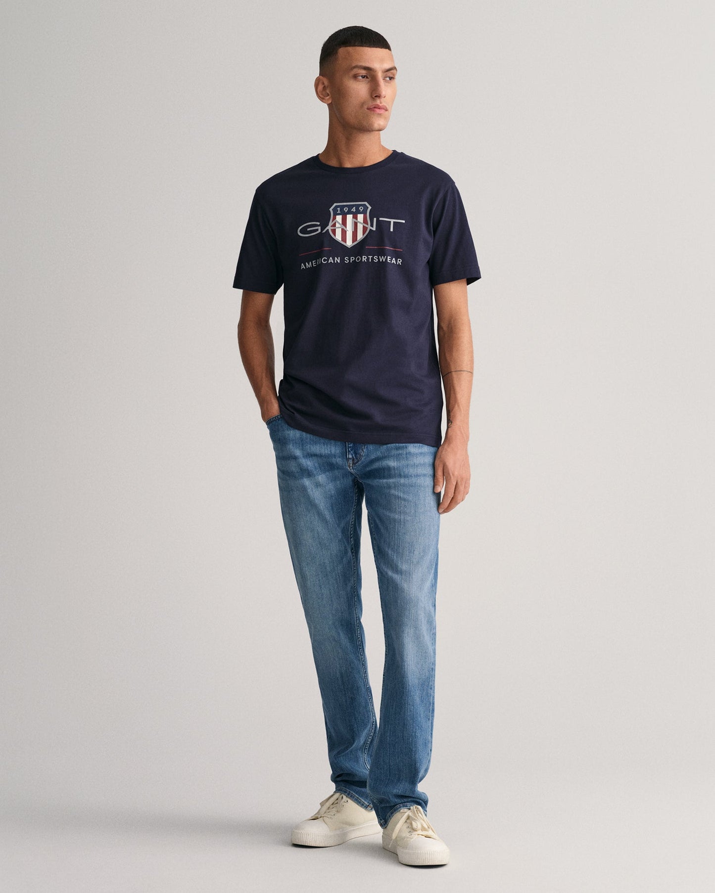 Men's Archive Shield T-Shirt - EVENING BLUE