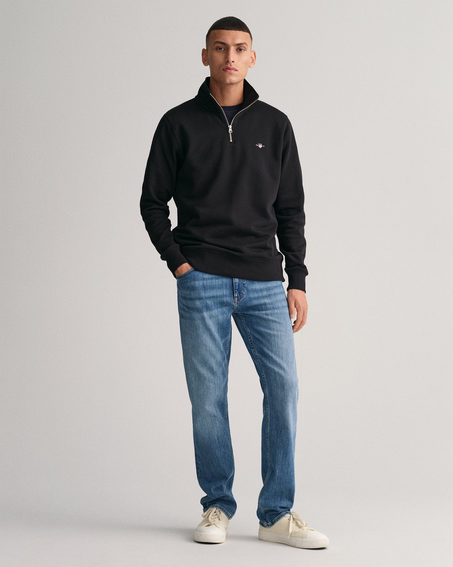 Men's Shield Half-Zip Sweatshirt - BLACK