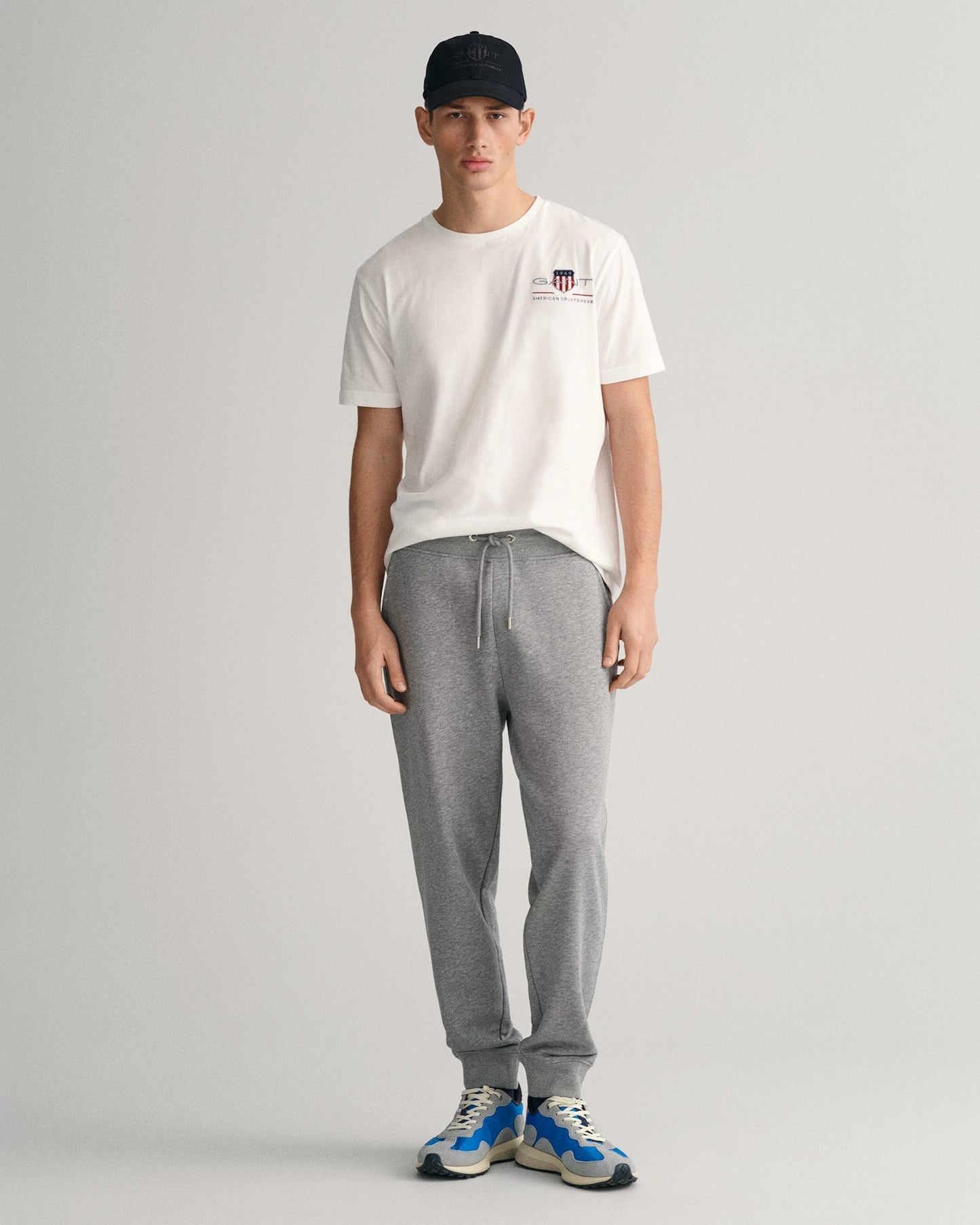 Men's Shield Sweatpants - GREY MELANGE