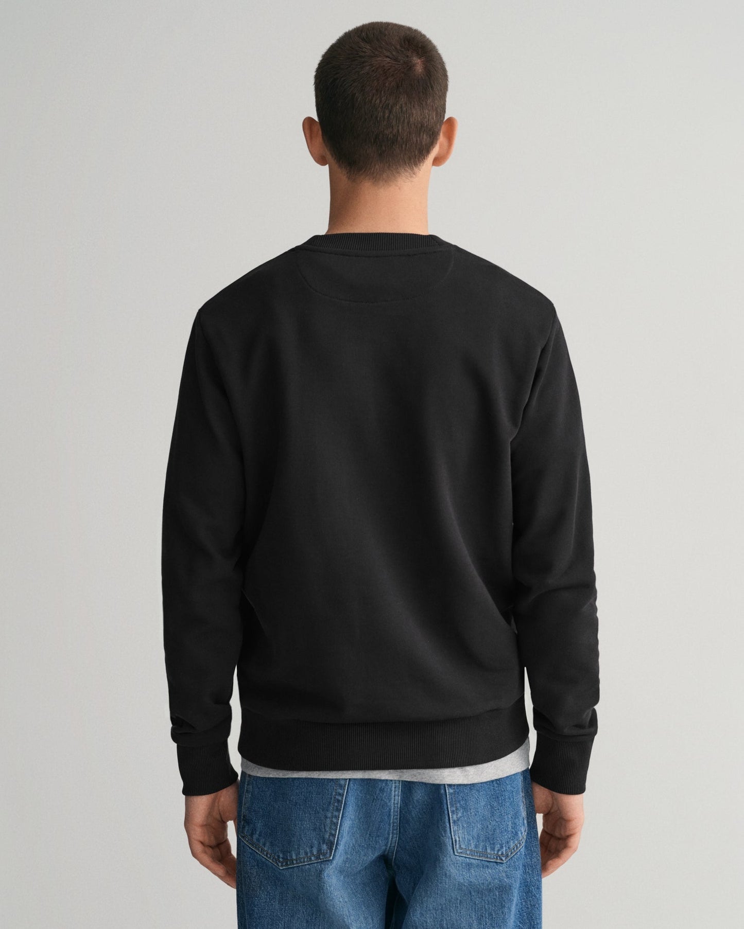 Men's Tonal Shield Crew Neck Sweatshirt - BLACK