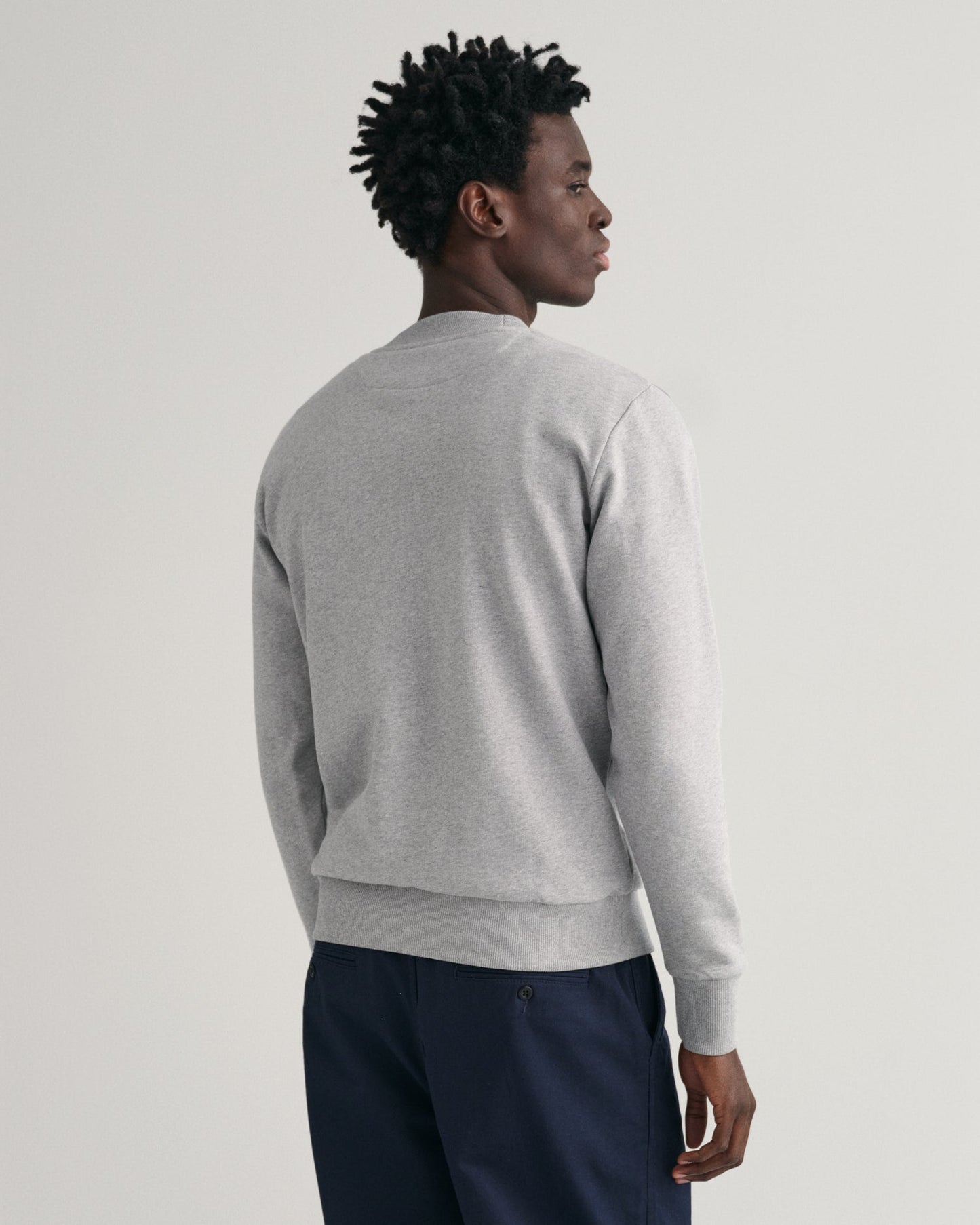 Men's Tonal Shield Crew Neck Sweatshirt - GREY MELANGE