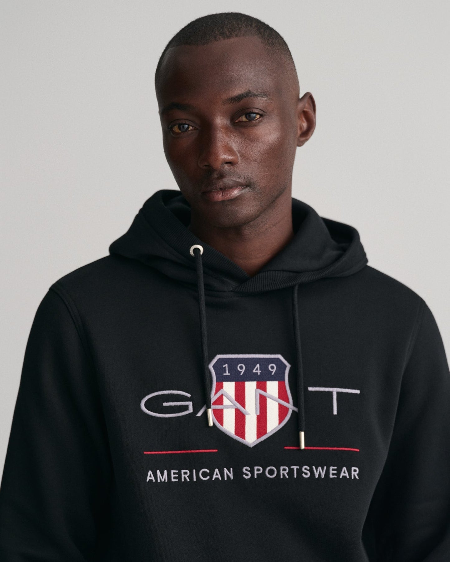 Men's Archive Shield Hoodie - BLACK