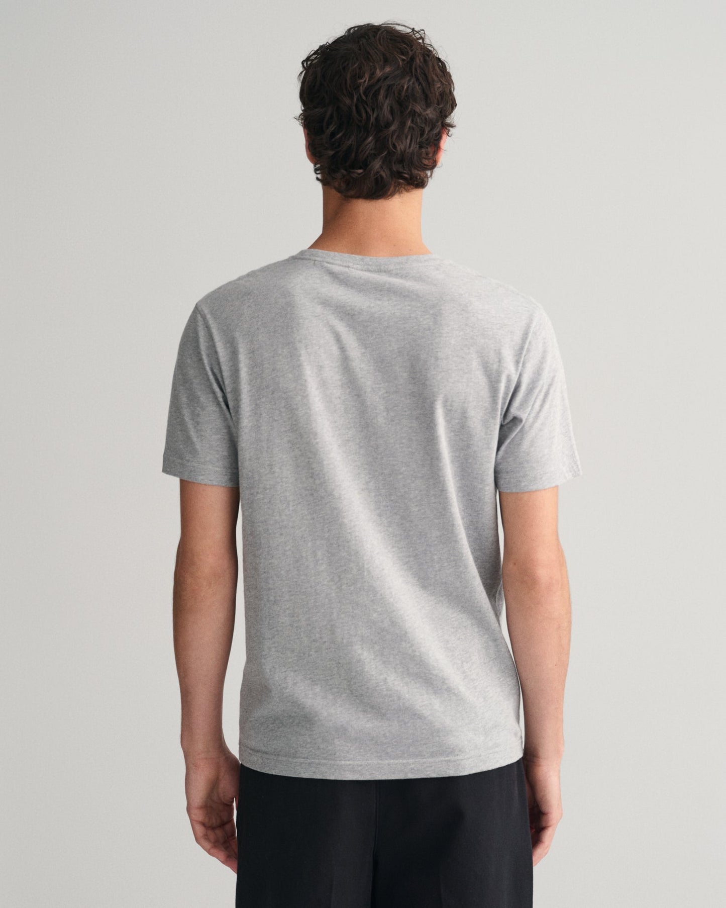 Men's Embroidered Archive Shield T-Shirt - GREY MELANGE