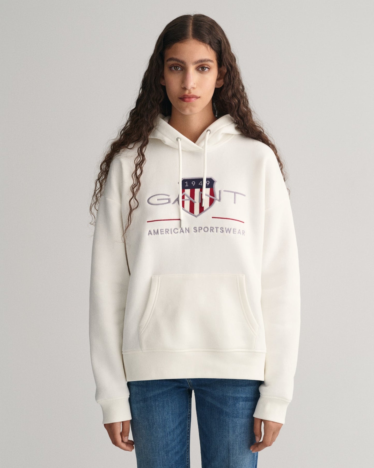 Women's Archive Shield Hoodie - EGGSHELL