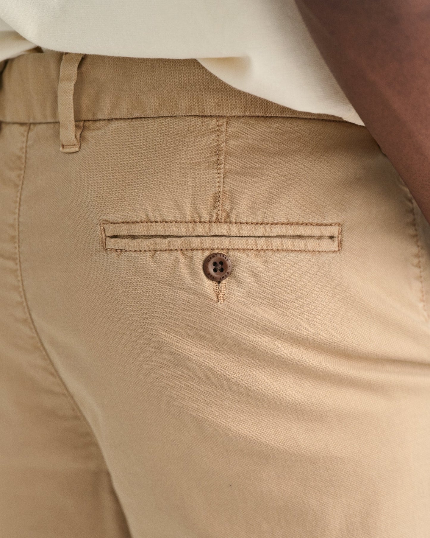 Men's Slim Fit Dobby Structured Chinos - DARK KHAKI