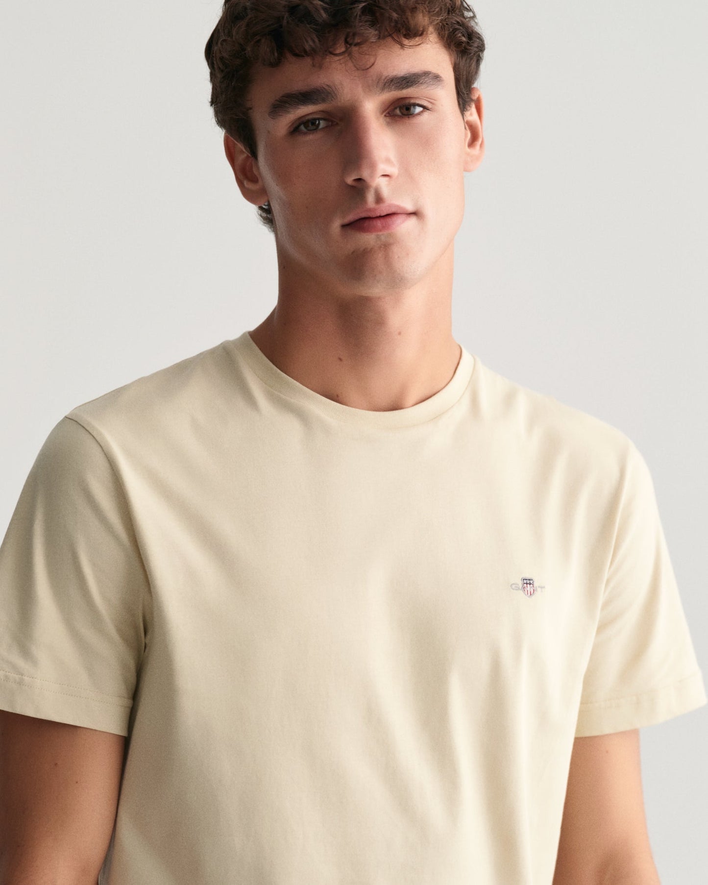 Men's Shield T-Shirt - SILKY BEIGE