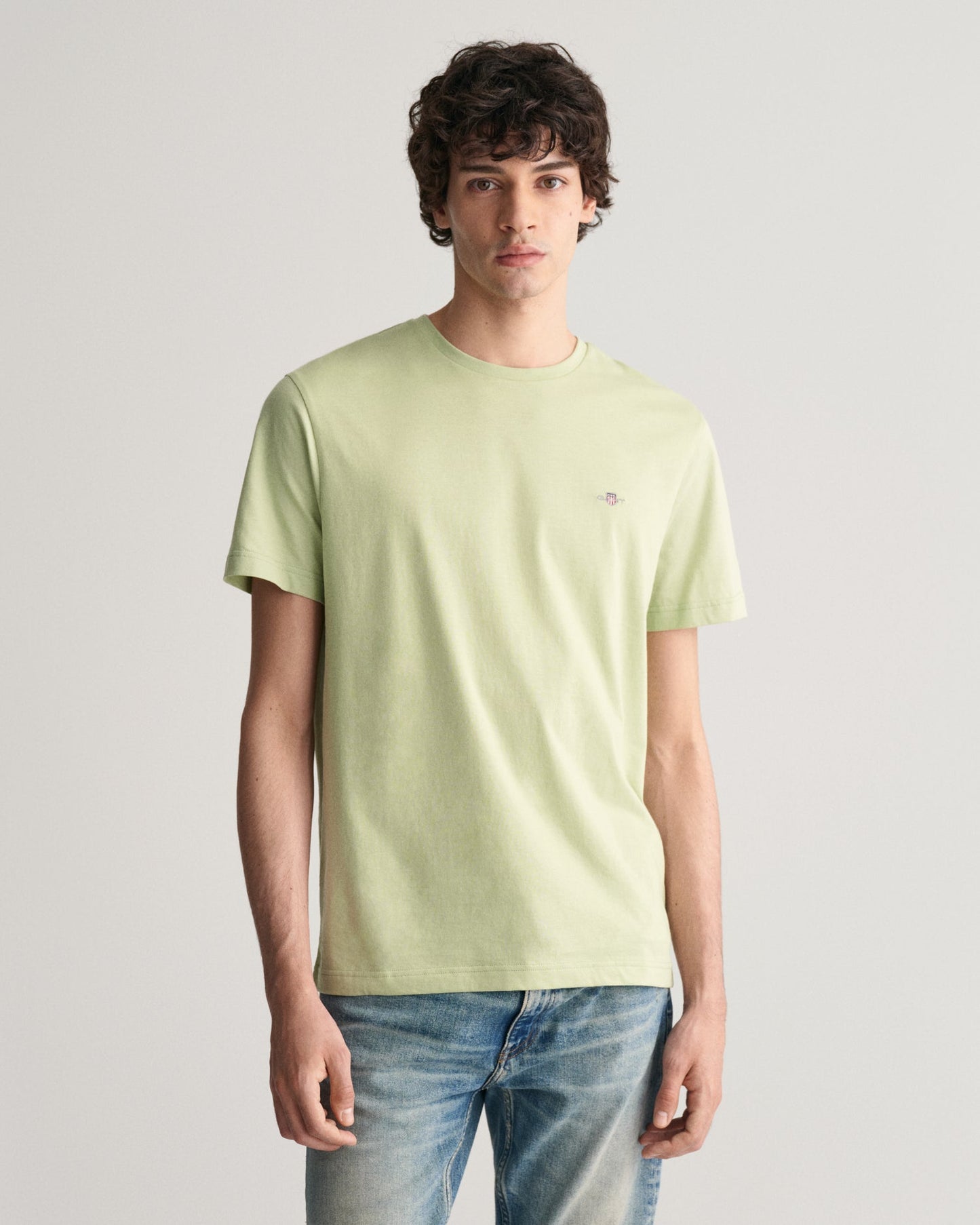 Men's Shield T-Shirt - MILKY MATCHA