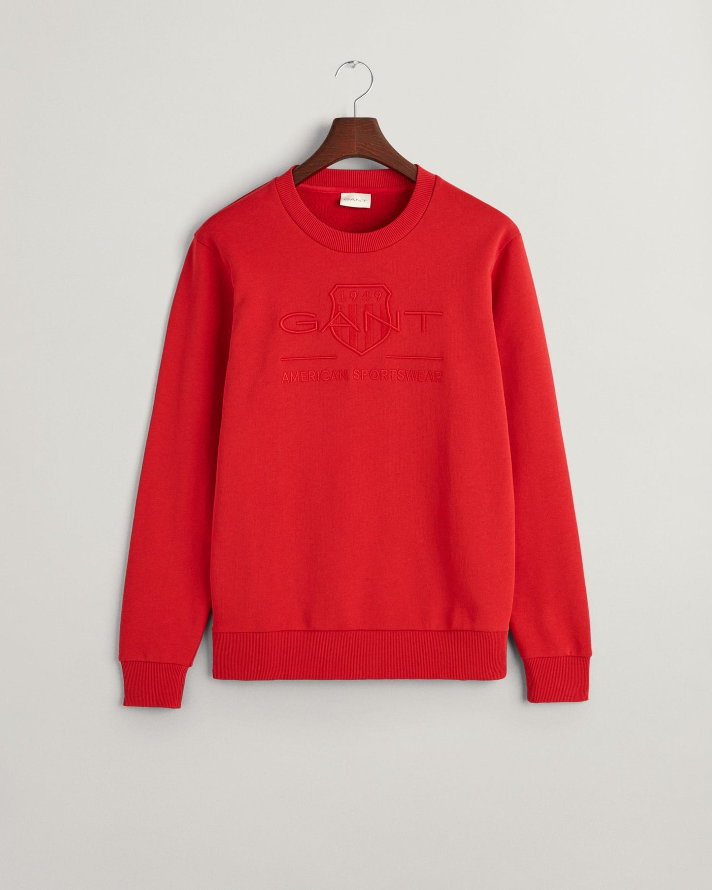 Men's Tonal Shield Crew Neck Sweatshirt - RUBY RED