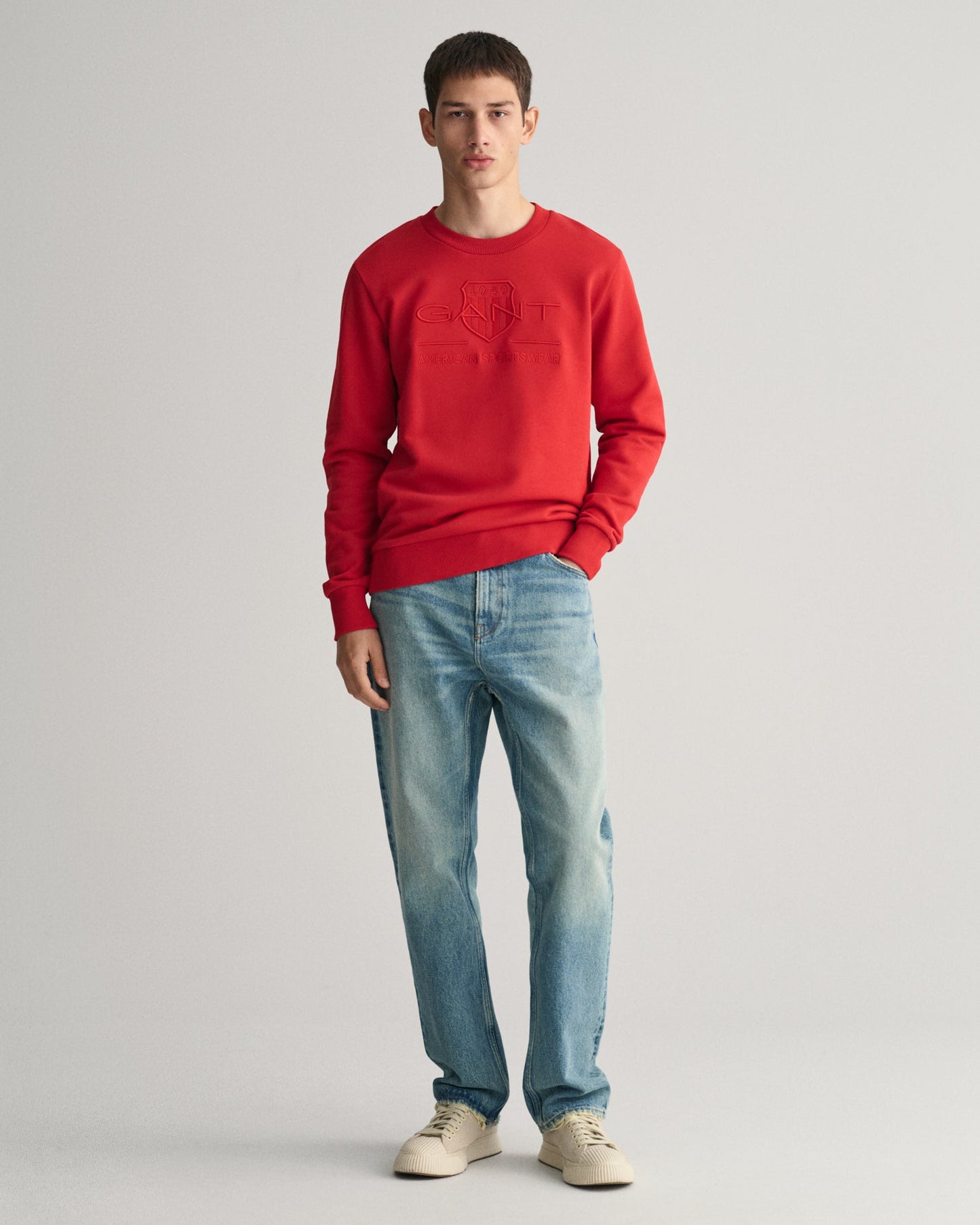 Men's Tonal Shield Crew Neck Sweatshirt - RUBY RED