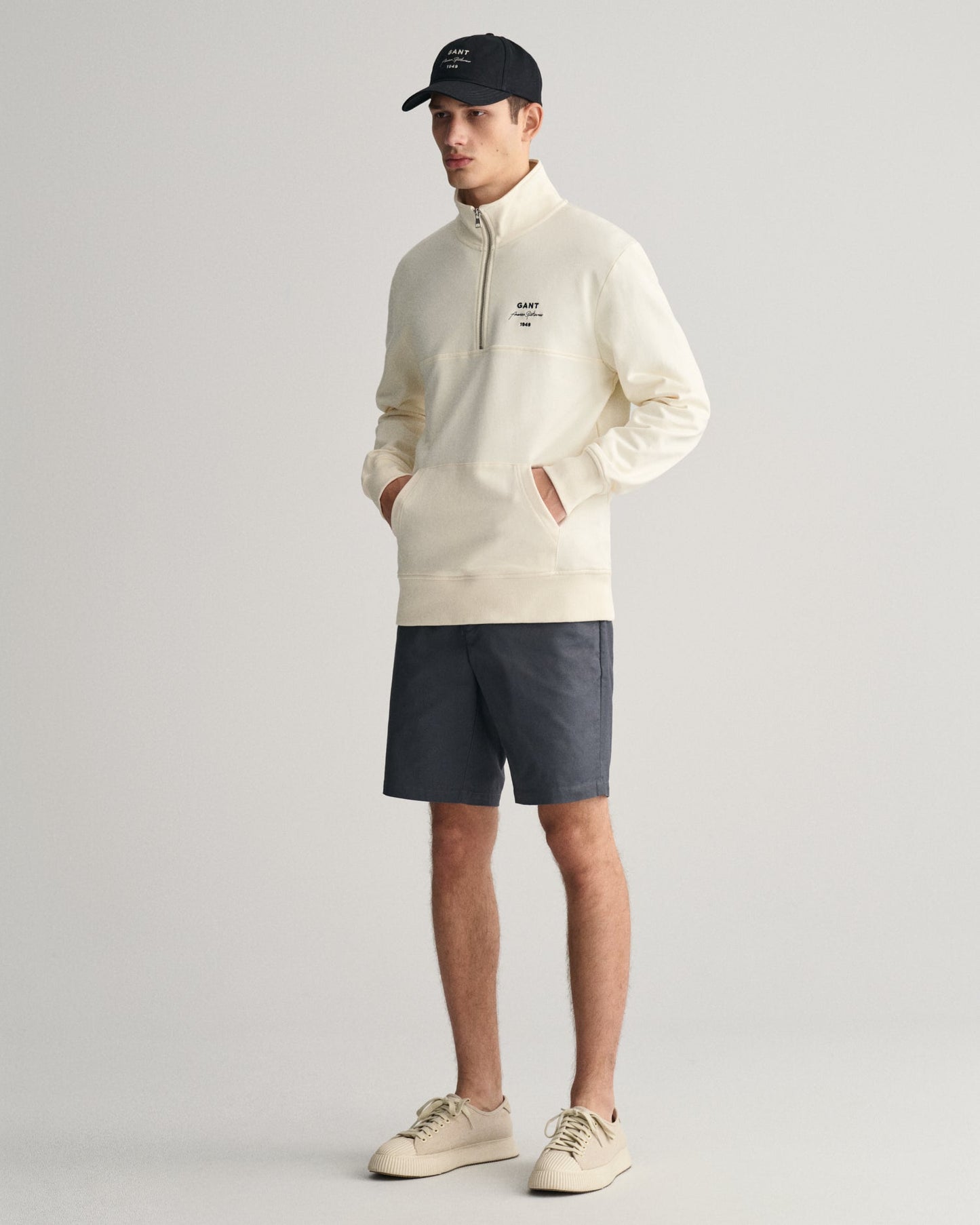 Men's Script Graphic Half-Zip Sweatshirt - CREAM