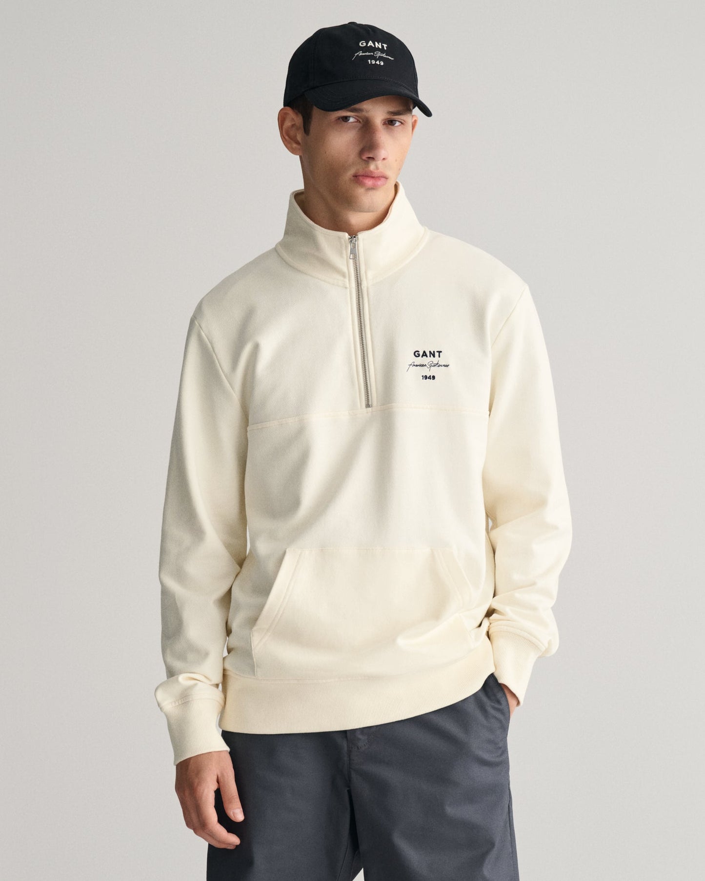 Men's Script Graphic Half-Zip Sweatshirt - CREAM