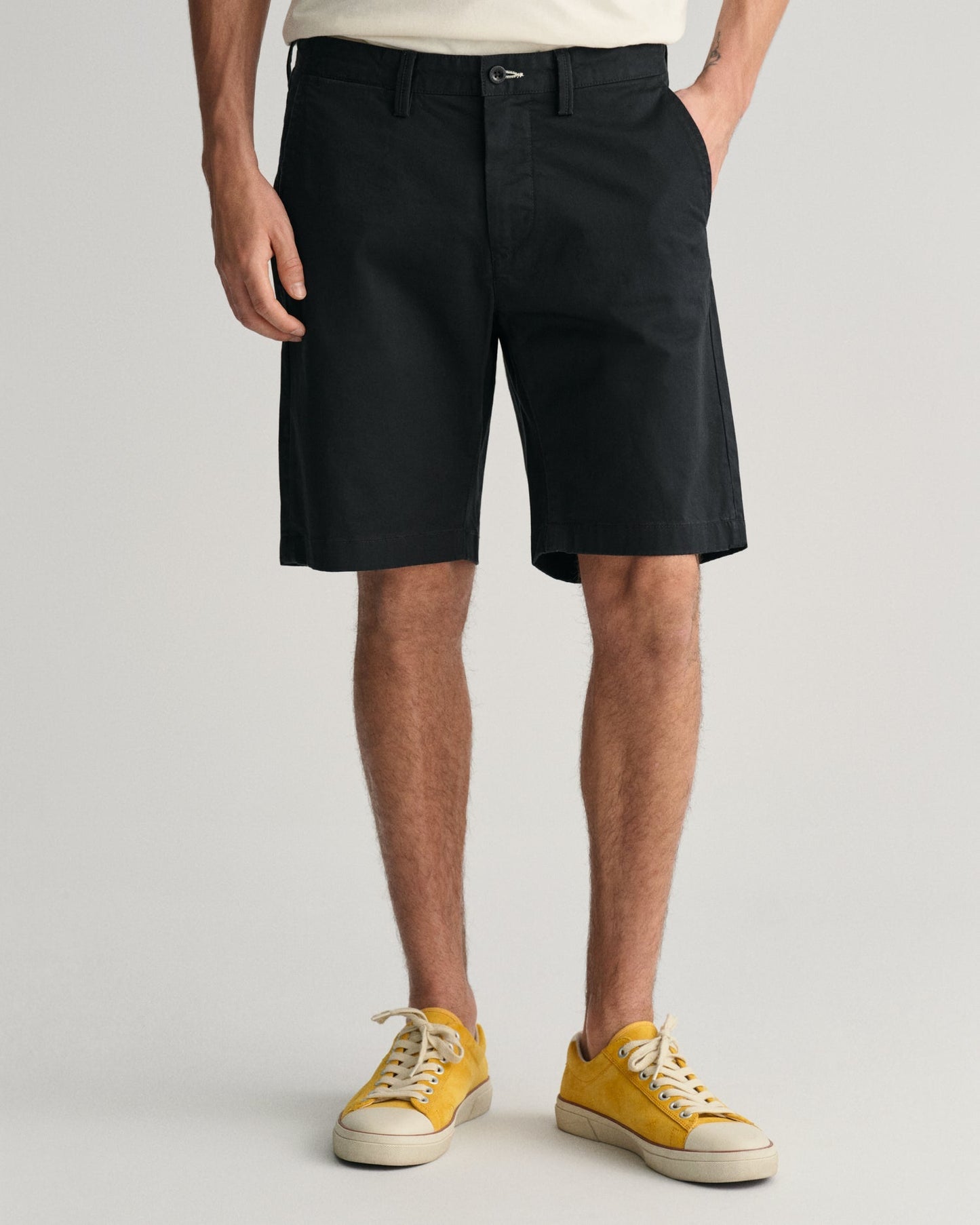 Men's Slim Fit Twill Shorts - BLACK