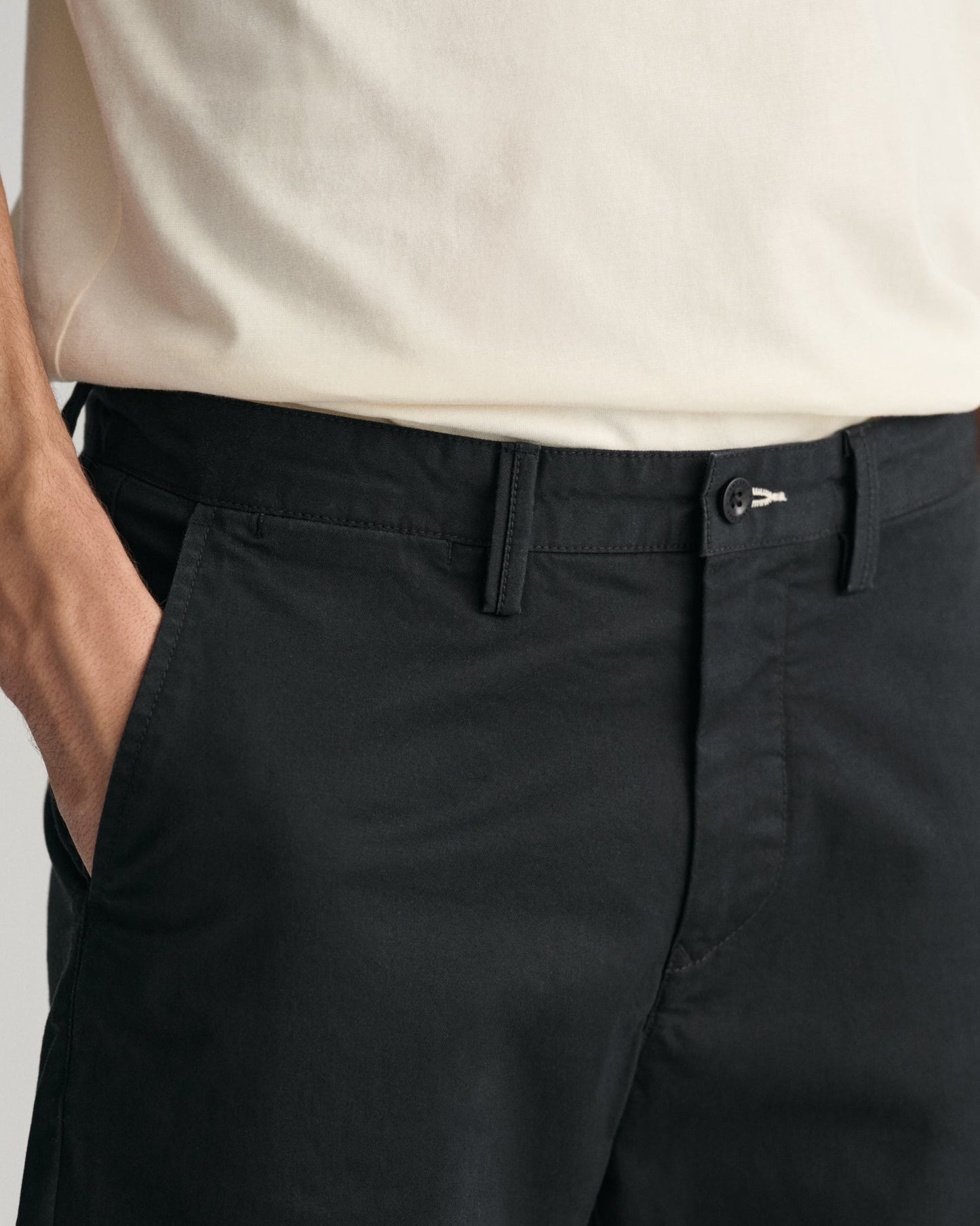 Men's Slim Fit Twill Shorts - BLACK