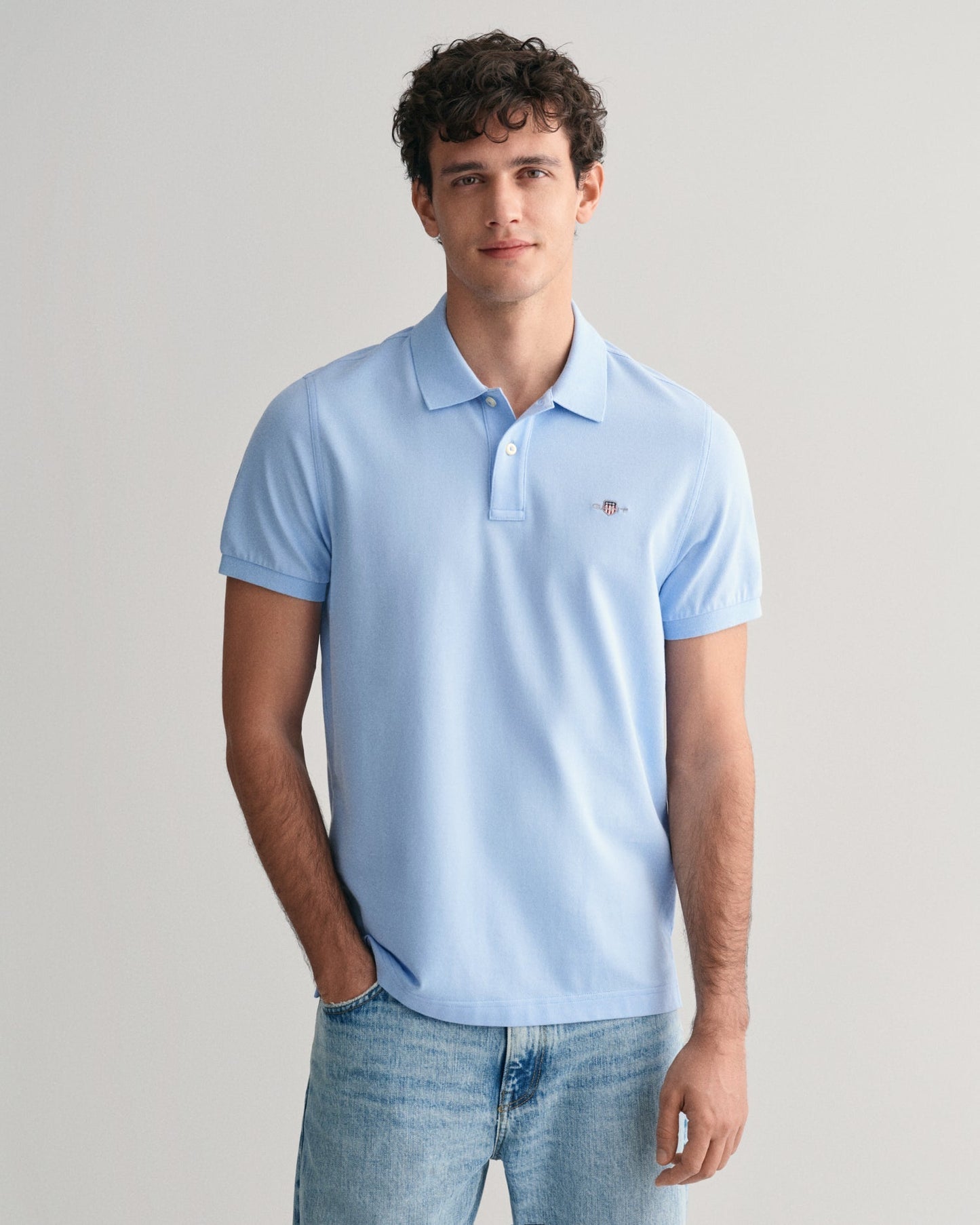 Men's Regular Fit Shield Piqué Polo Shirt - CAPRI BLUE