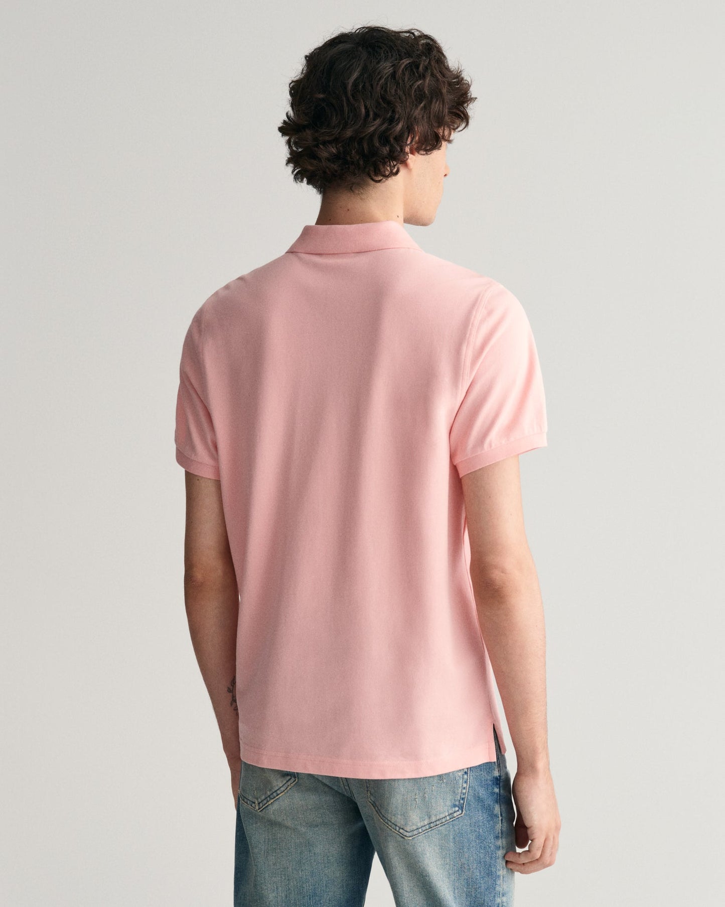 Men's Regular Fit Shield Piqué Polo Shirt - BUBBELGUM PINK