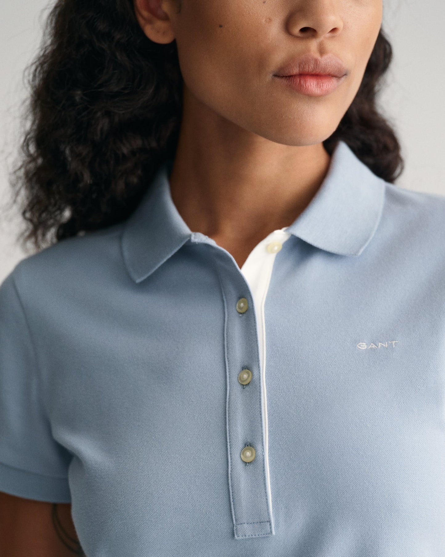 Women's Contrast Collared Piqué Polo Shirt - DOVE BLUE