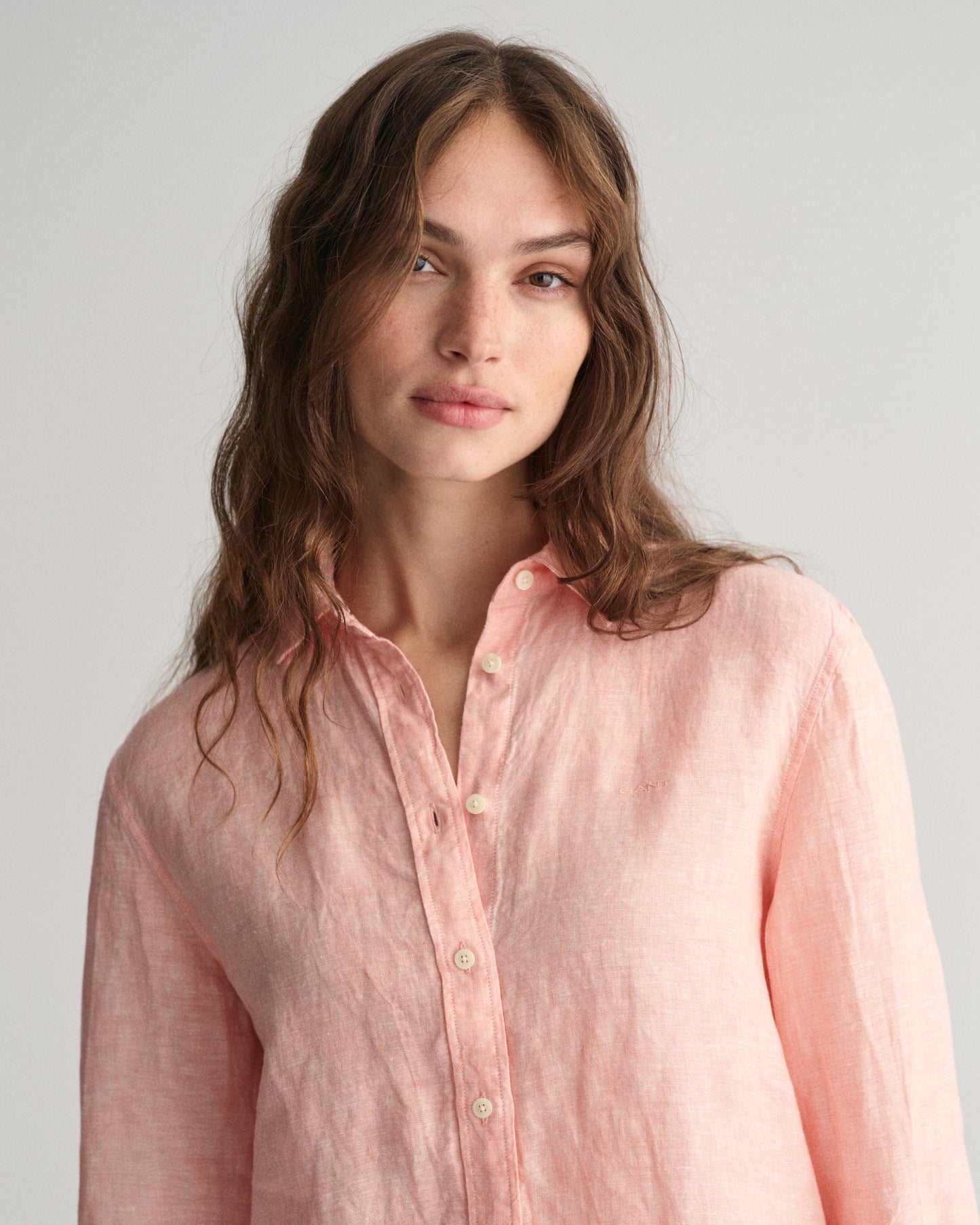 Women's Regular Fit Linen Chambray Shirt - PEACHY PINK