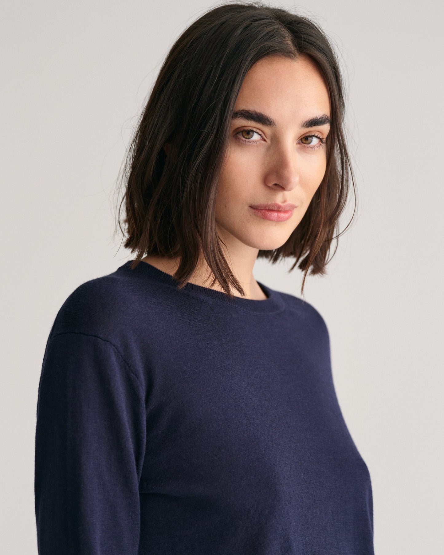 Women's Fine Knit Crew Neck Sweater - EVENING BLUE