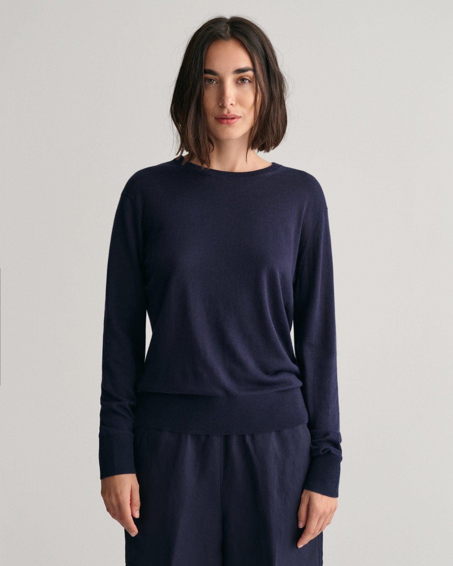 Women's Fine Knit Crew Neck Sweater - EVENING BLUE