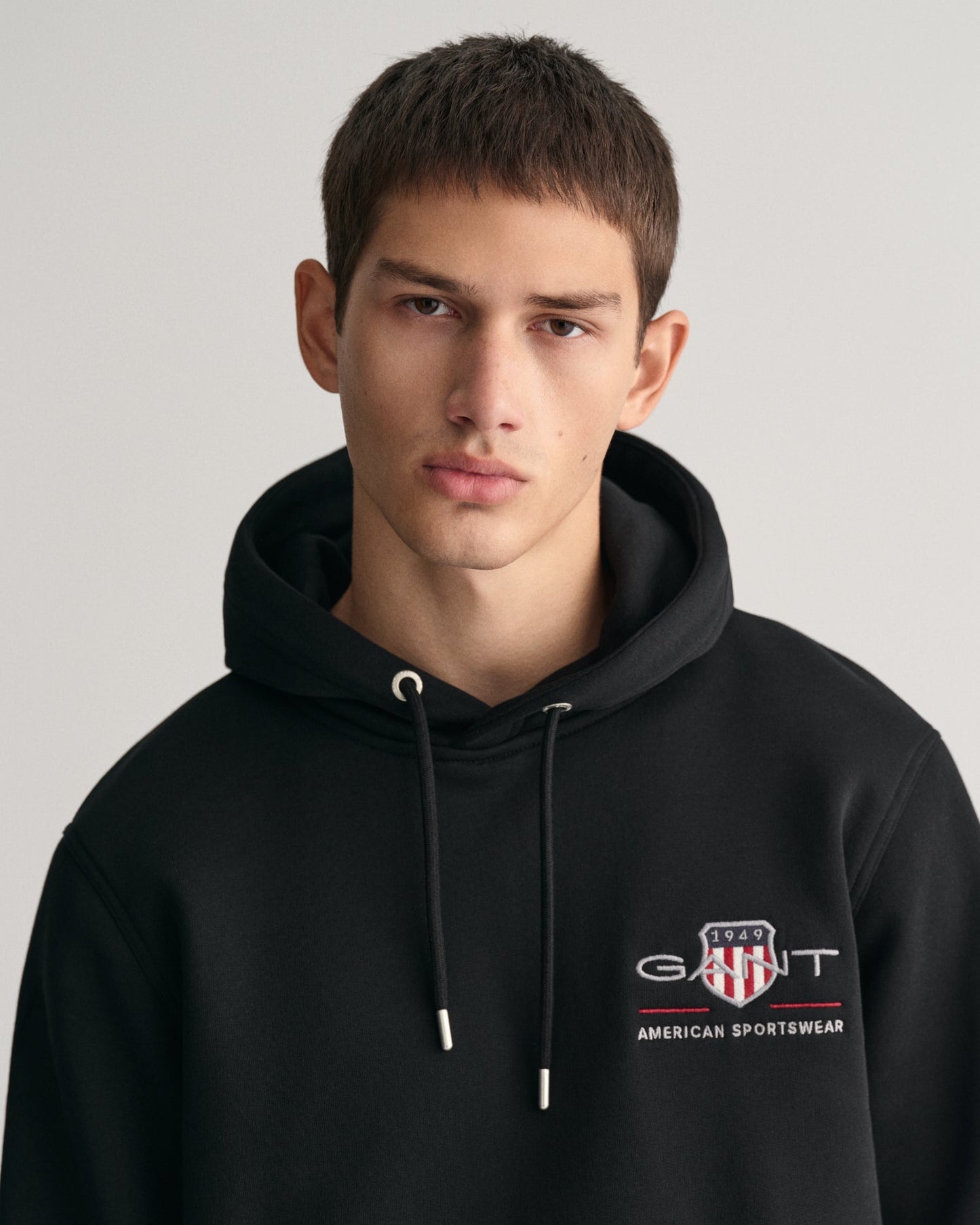 Men's Medium Archive Shield Hoodie - BLACK