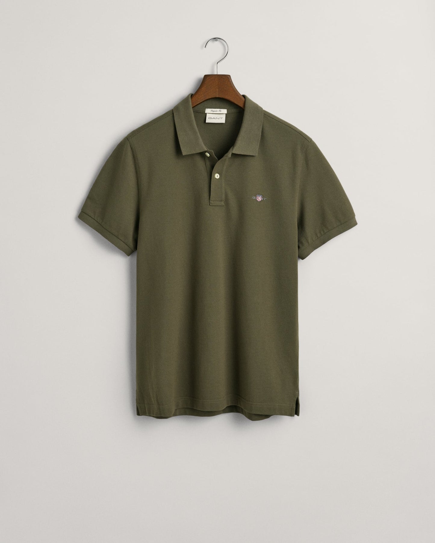 Men's Regular Fit Shield Piqué Polo Shirt - JUNIPER GREEN